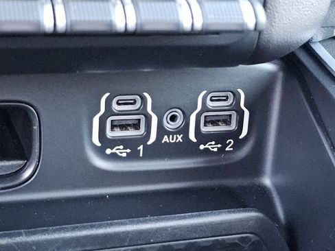 Used 2020 RAM 1500 Big Horn image 13