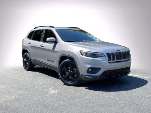 Used 2019 Jeep Cherokee Latitude Plus FWD image 42