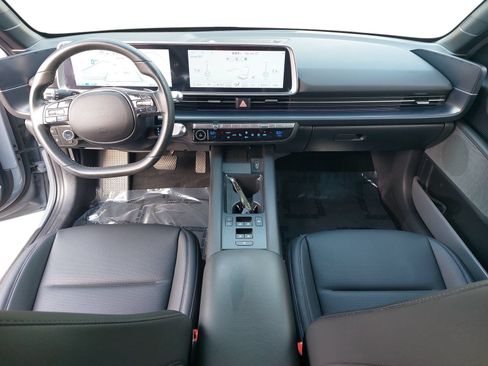 Used 2023 Hyundai Ioniq 6 SEL RWD image 9
