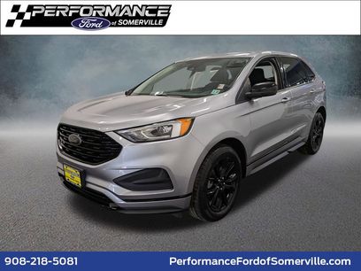 Used 2022 Ford Edge SE w/ Black Appearance Package
