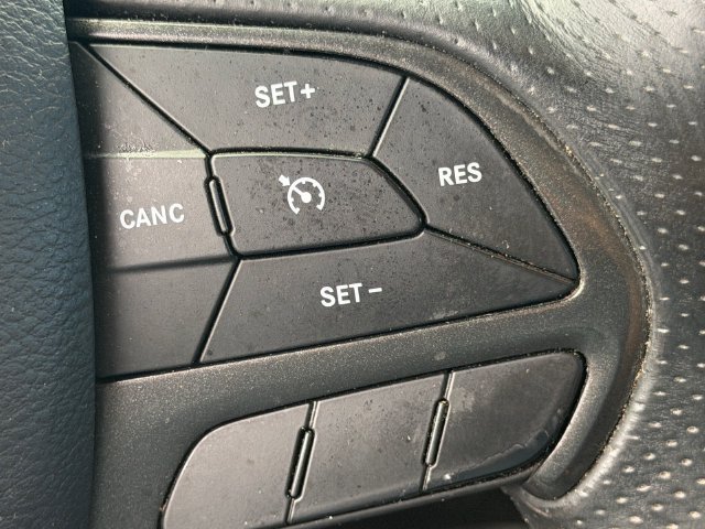Used 2018 Dodge Durango GT w/ Blacktop Package RWD image 25