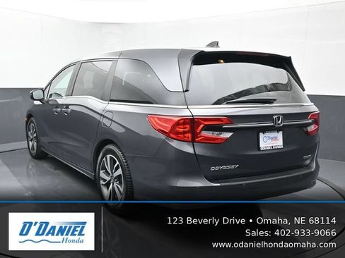 Used 2023 Honda Odyssey Touring image 4