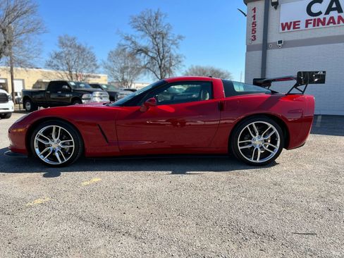 Used 2005 Chevrolet Corvette Coupe w/ Preferred Equipment Group image 4