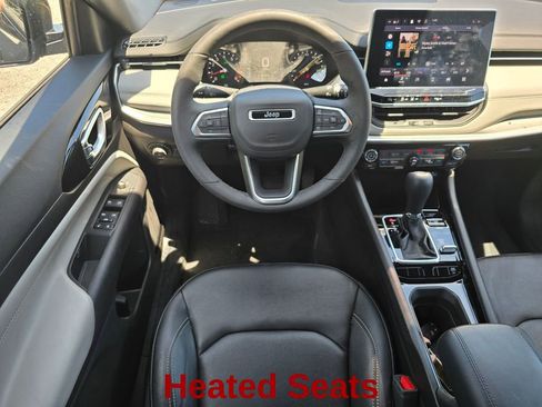 Used 2025 Jeep Compass Limited AWD/4WD image 18