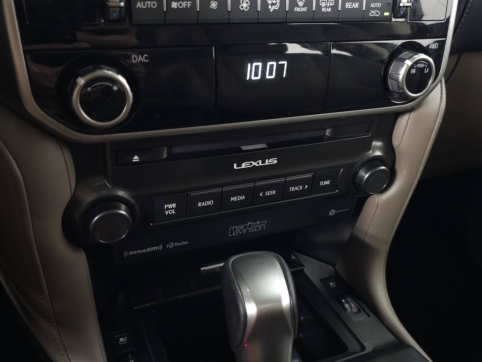 Certified 2023 Lexus GX 460 Premium w/ Accessory Package AWD/4WD image 29