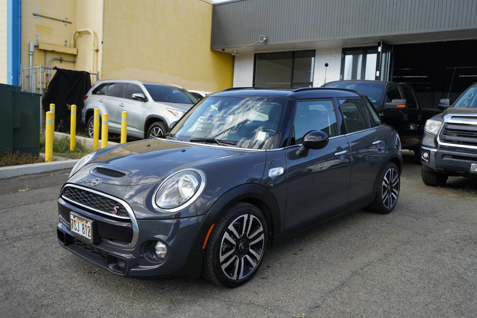 Used 2019 MINI Cooper S FWD image 5
