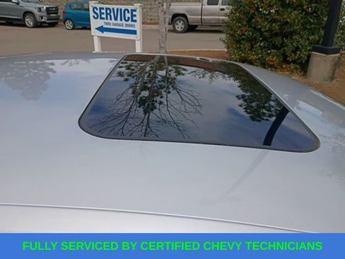 Used 2018 Volkswagen Passat 2.0T SE image 7