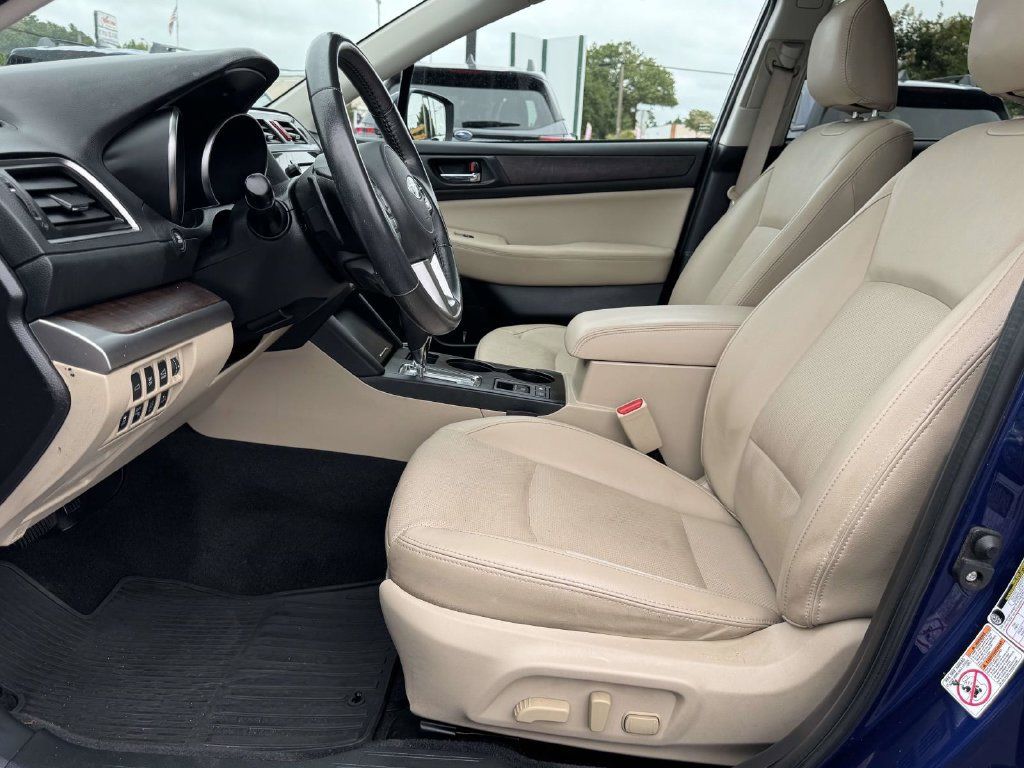 Used 2017 Subaru Outback 2.5i Limited AWD/4WD image 18