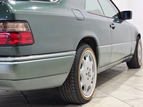 Used 1994 Mercedes-Benz E 320 Coupe image 26