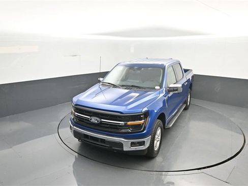 New 2025 Ford F150 XLT w/ Equipment Group 302A MID image 18