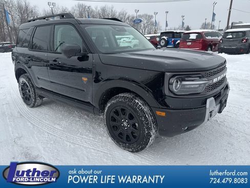 Used 2025 Ford Bronco Sport Badlands image 1