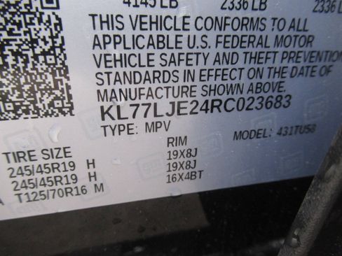 Used 2024 Chevrolet Trax RS FWD image 20