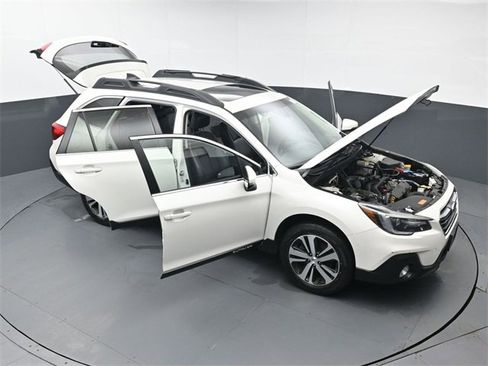Used 2019 Subaru Outback 2.5i Limited image 53