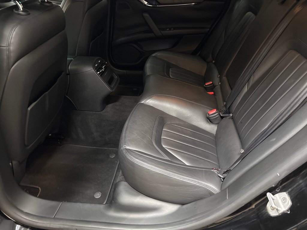 Used 2014 Maserati Quattroporte S Q4 AWD/4WD image 32