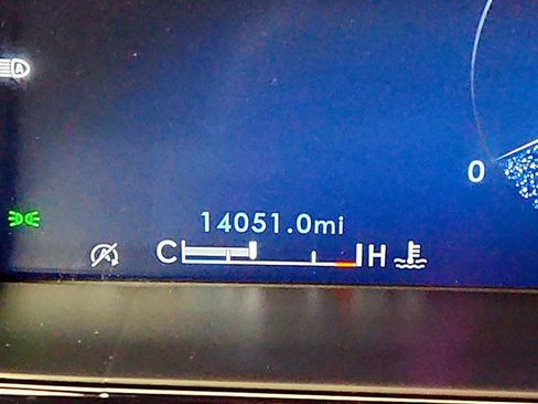 Used 2024 Lincoln Navigator Reserve image 15