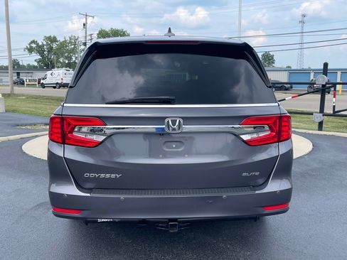 Used 2019 Honda Odyssey Elite image 6