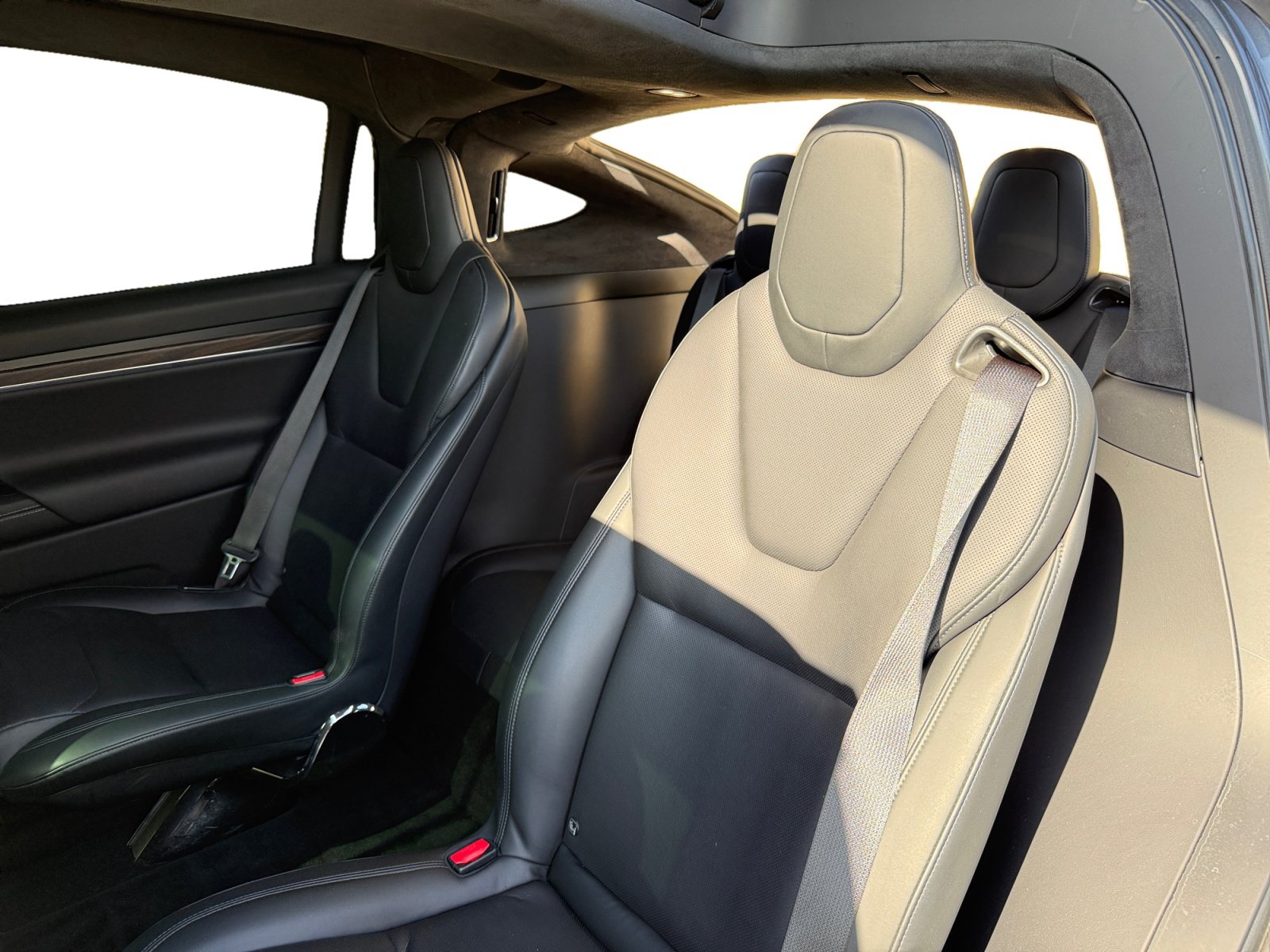 Used 2022 Tesla Model X AWD/4WD image 16
