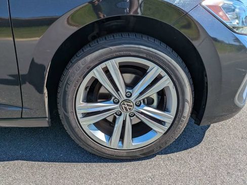 Certified 2024 Volkswagen Jetta SE FWD image 10