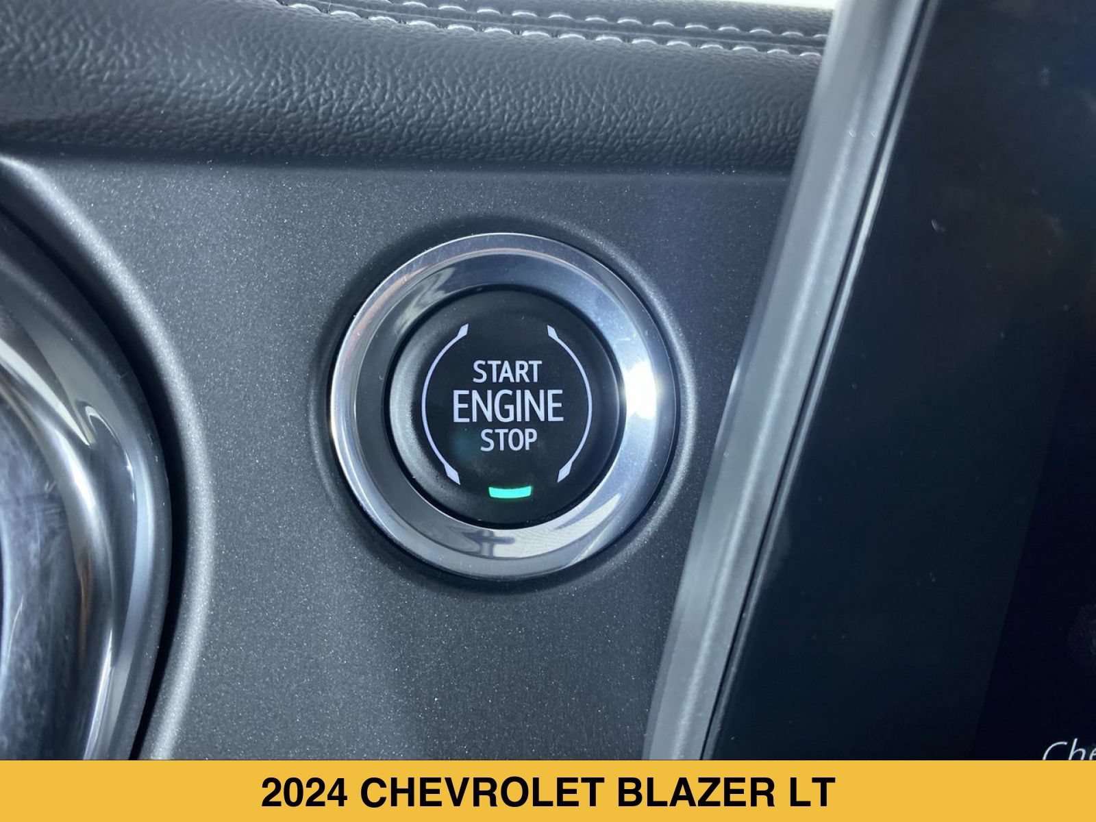 Certified 2024 Chevrolet Blazer LT FWD image 8