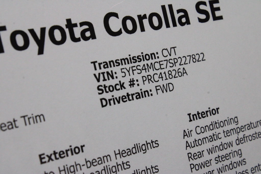 Used 2025 Toyota Corolla SE FWD image 34