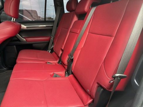 Used 2022 Lexus GX 460 Luxury w/ Off Road Package image 6