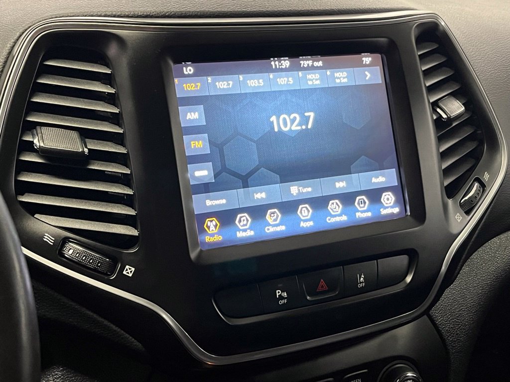 Used 2022 Jeep Cherokee Latitude Lux FWD image 25