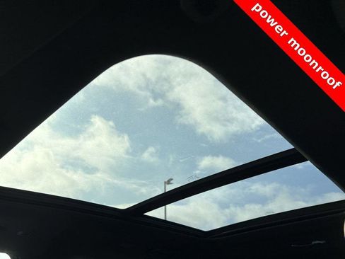 Used 2024 Jeep Grand Cherokee L Limited w/ Luxury Tech Group II image 6