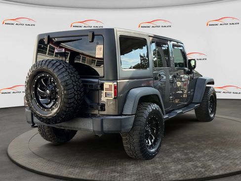 Used 2017 Jeep Wrangler Unlimited Sport w/ Quick Order Package 24S AWD/4WD image 10