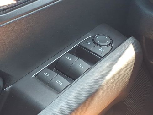 Used 2024 Chevrolet Colorado LT w/ LT Convenience Package III AWD/4WD image 18