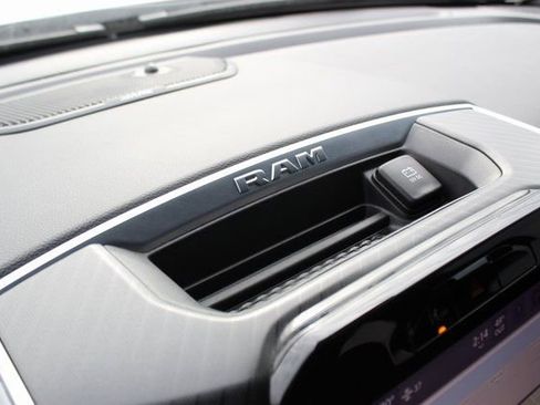 Used 2025 RAM 1500 Big Horn image 21