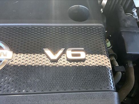 Used 2015 Nissan Murano S image 31