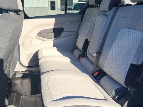 Used 2020 Ford Transit Connect XLT image 12