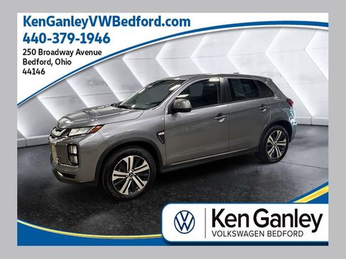 Used 2025 Mitsubishi Outlander Sport ES AWD/4WD image 1