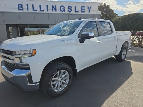 Used 2021 Chevrolet Silverado 1500 LT image 1