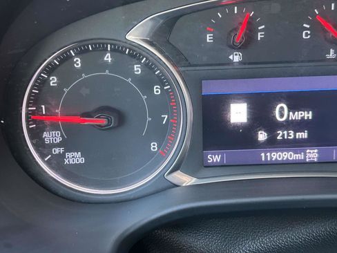 Used 2020 GMC Acadia SLT image 24