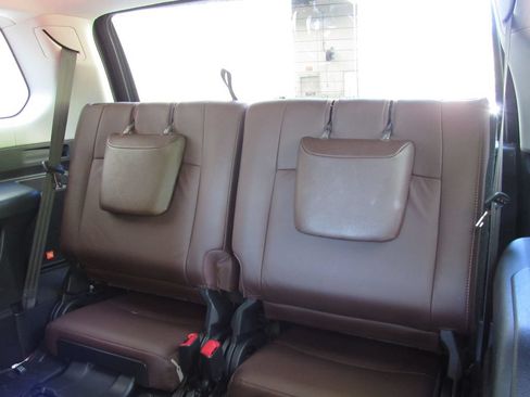Used 2021 Toyota 4Runner Limited AWD/4WD image 18