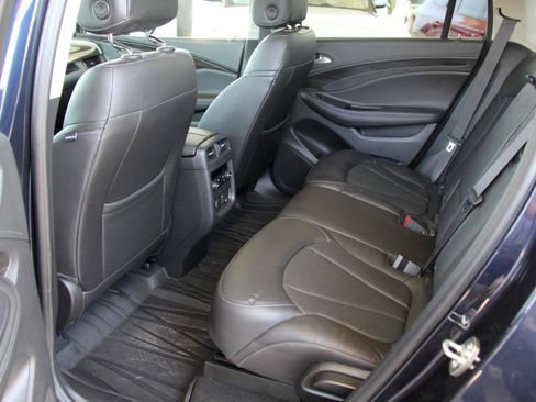 Used 2020 Buick Envision Essence w/ Experience Buick Package FWD image 27