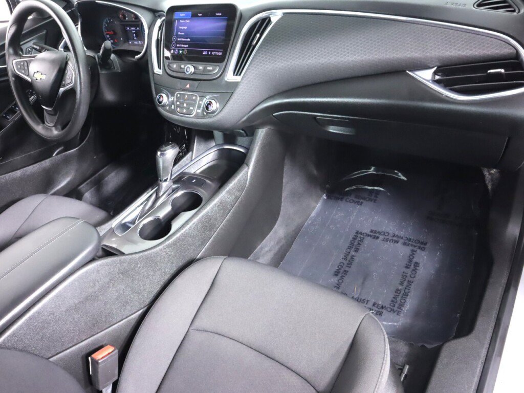 Used 2019 Chevrolet Malibu LT FWD image 38