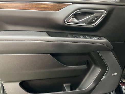 Certified 2023 Chevrolet Tahoe High Country w/ Advanced Technology Package AWD/4WD image 34