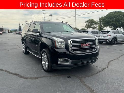 Used 2016 GMC Yukon XL SLT w/ Open Road Package RWD image 6
