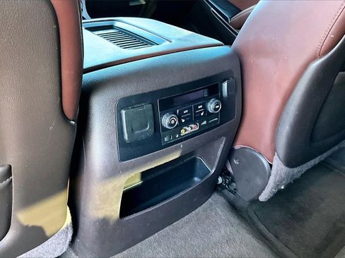 Used 2015 Chevrolet Tahoe LTZ image 31