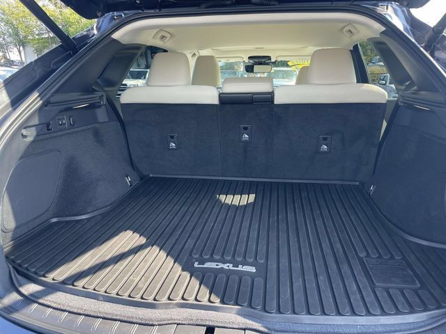 Used 2024 Lexus RX 350 Premium w/ Cold Area Package FWD image 10