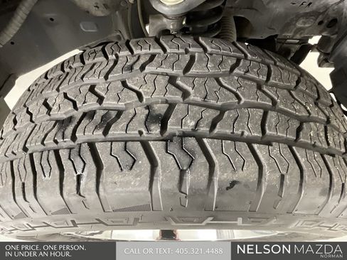 Used 2016 Toyota Tundra SR5 image 11