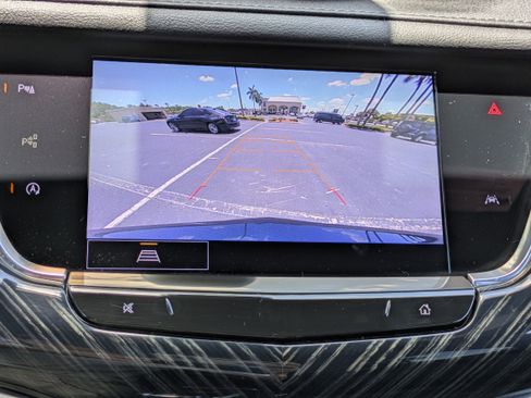 Certified 2024 Cadillac XT6 Premium Luxury AWD/4WD image 28