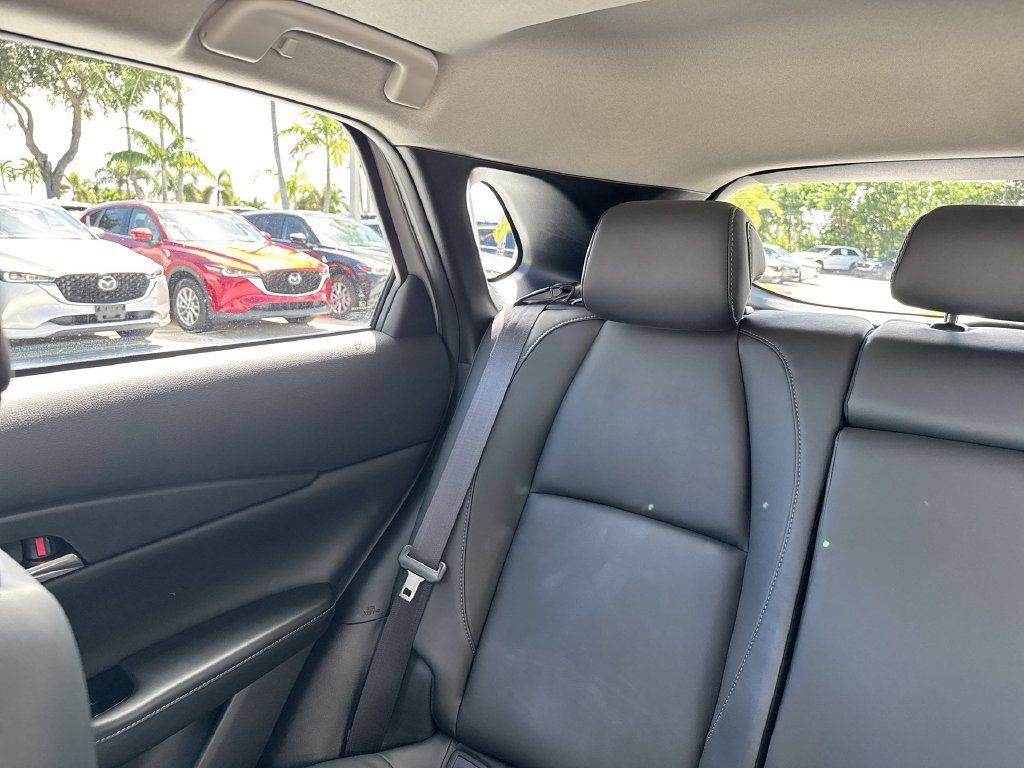 Used 2024 MAZDA CX-30 AWD 2.5 S w/ Preferred Package image 17