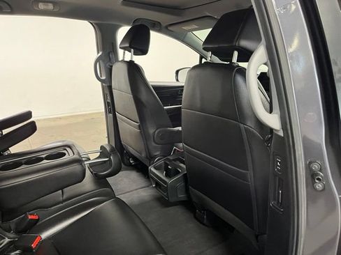 Used 2023 Honda Odyssey EX-L image 14