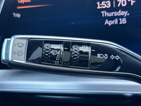 Certified 2026 Cadillac Lyriq Signature Sport w/ LPO, Floor Liner Package image 32