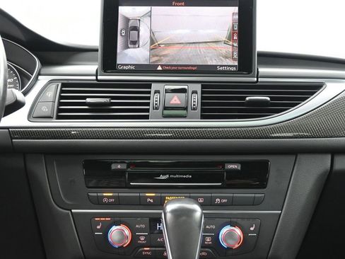 Used 2017 Audi S6 Prestige w/ Prestige Package image 18
