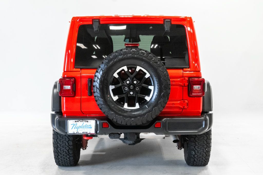 Used 2025 Jeep Wrangler Unlimited Rubicon AWD/4WD image 27