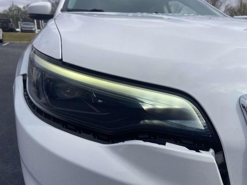 Used 2020 Jeep Cherokee Limited image 4